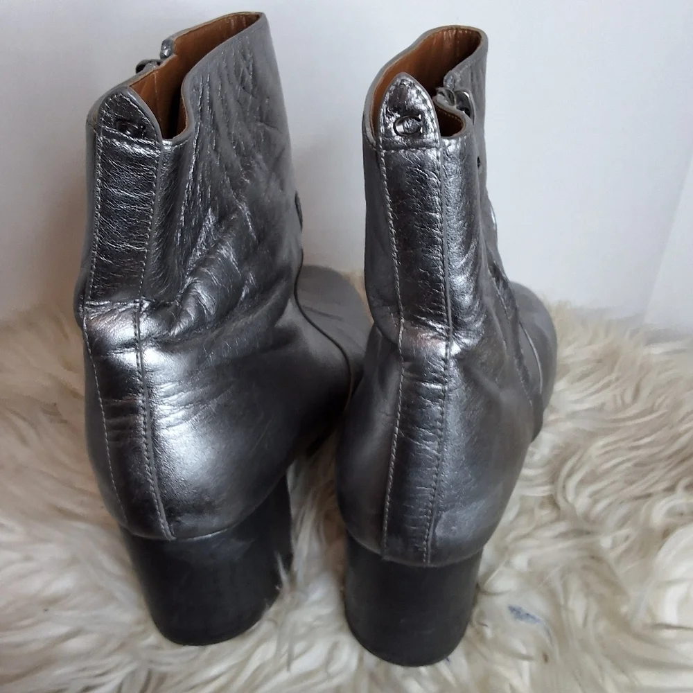 Coach Juliet Silver/ Pewter Leather Ankle Boots 7.5 - Picture 7 of 16